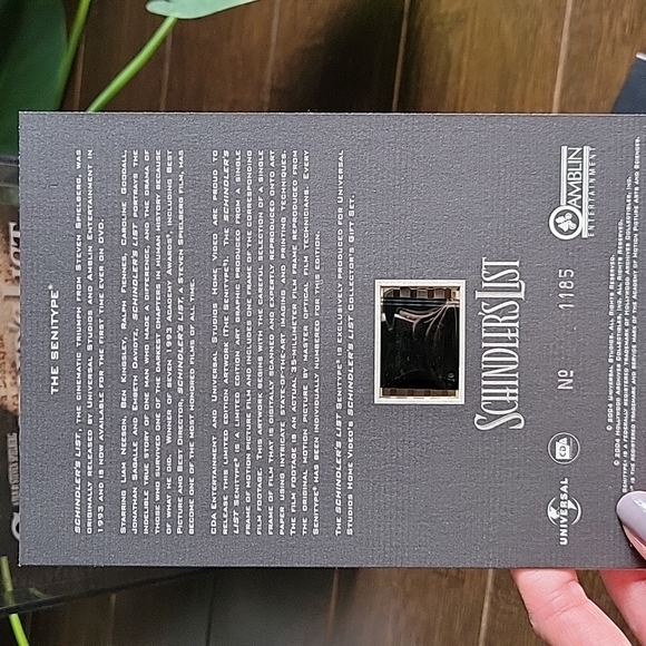 Schindler's List collector's gift set - Picture 5 of 8